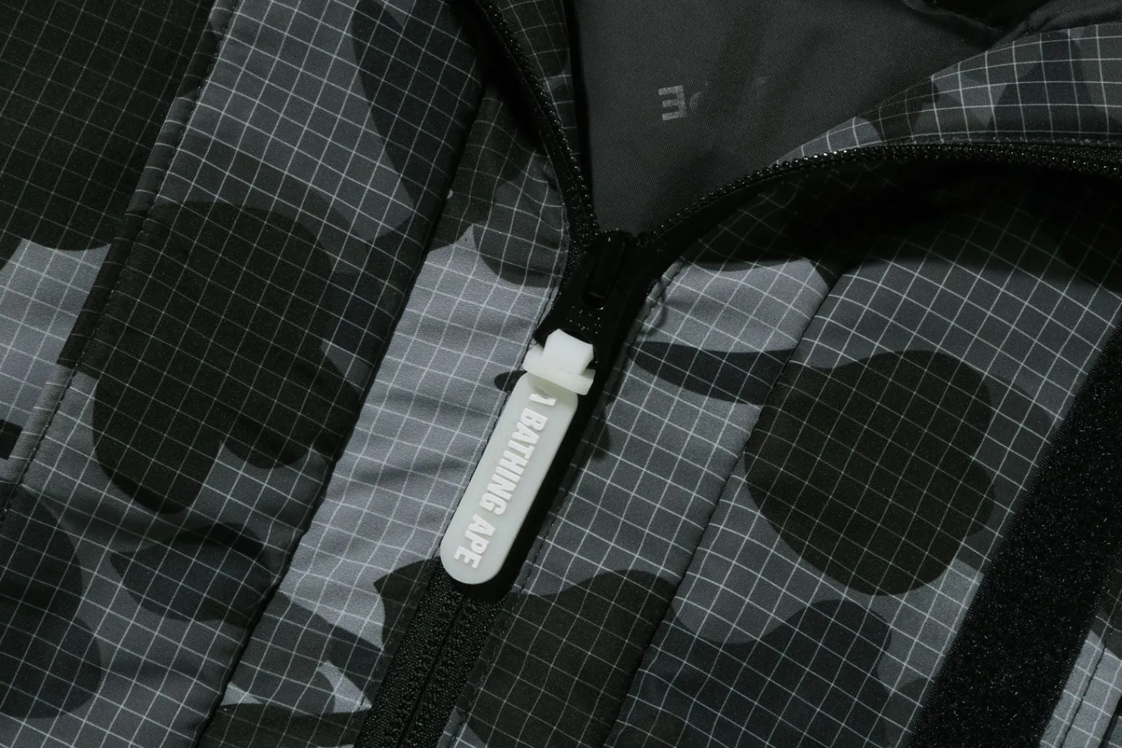 0ZX DAUNENJACKE MIT KAPUZENPULLOVER UND LOCKERER PASSFORM Flash Sale