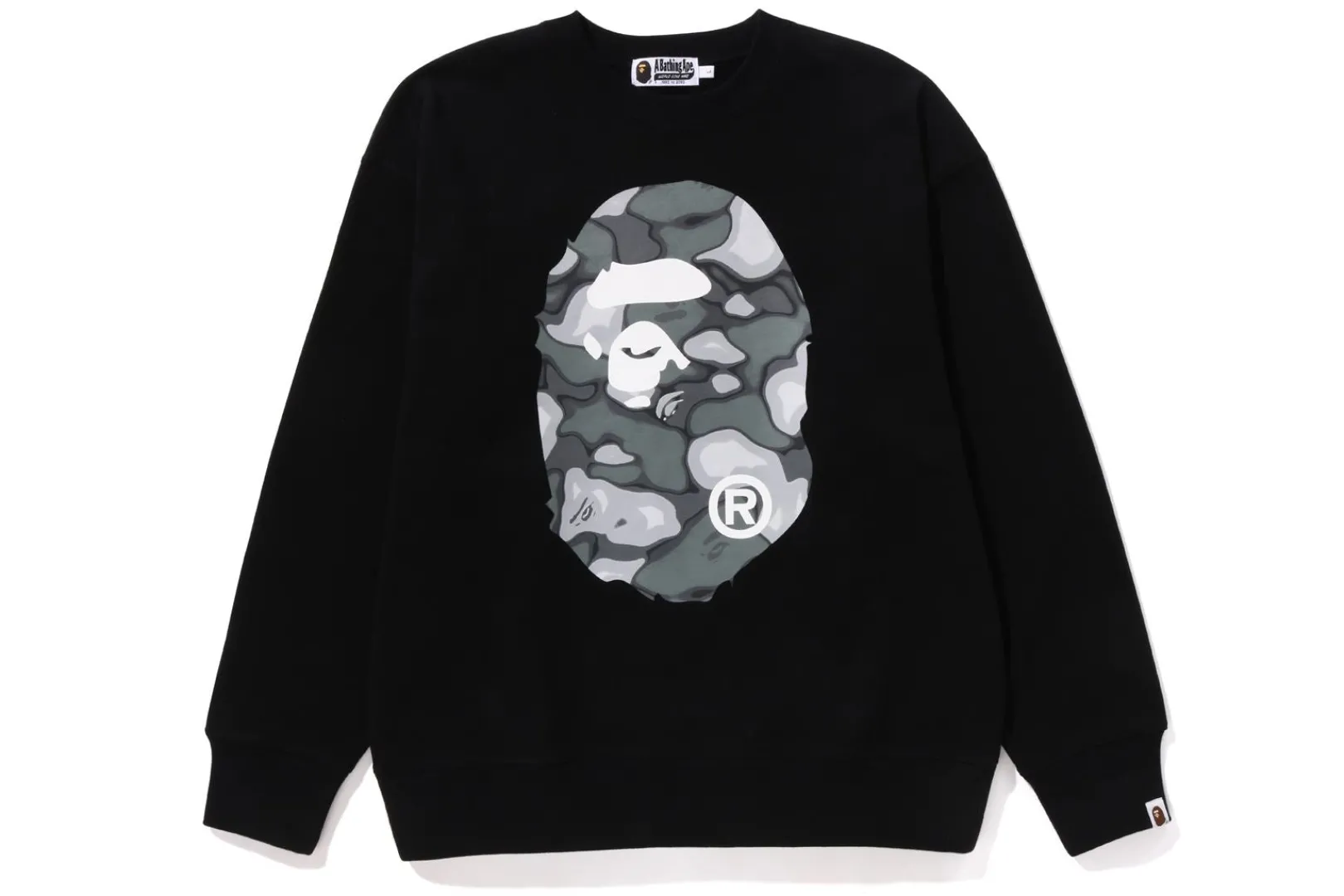 flssige_camosweatshirt_mit_lockerer_passform_und_rundhalsausschnitt_3.webp 0ZX FLÜSSIGE CAMO-SWEATSHIRT MIT LOCKERER PASSFORM UND RUNDHALSAUSSCHNITT Fashion