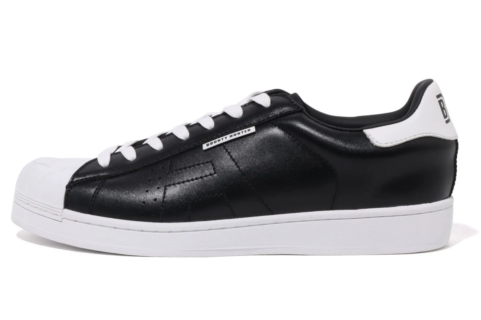 skull_shoes__bape_x_bounty_hunter_mens_1.webp 0ZX SKULL SHOES - BAPE X BOUNTY HUNTER MENS BLACK Best